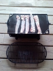 0210131219 225x300 Friday Gear Report: The Lodge Cast Iron Sportsmans Grill